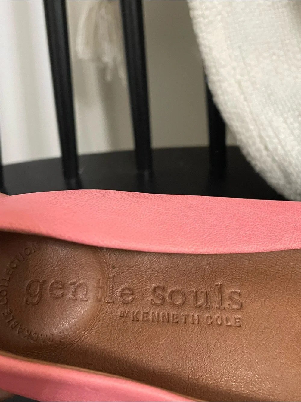 Gentle Souls by Kenneth Cole Eugene Travel Ballet Flats